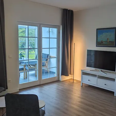 Freya In Der Ostseeresidenz Gendarm