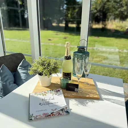 Freya In Der Ostseeresidenz Gendarm Appartement *